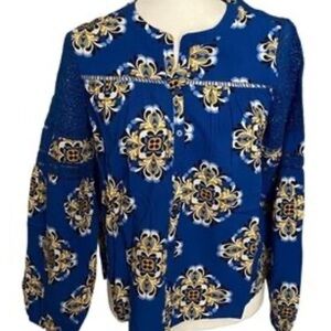 Crown & Ivy Blue Floral Blouse